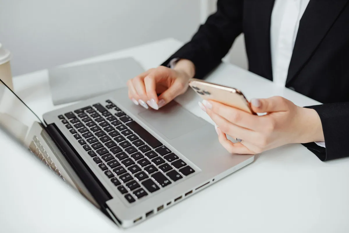 direct advertising adalah